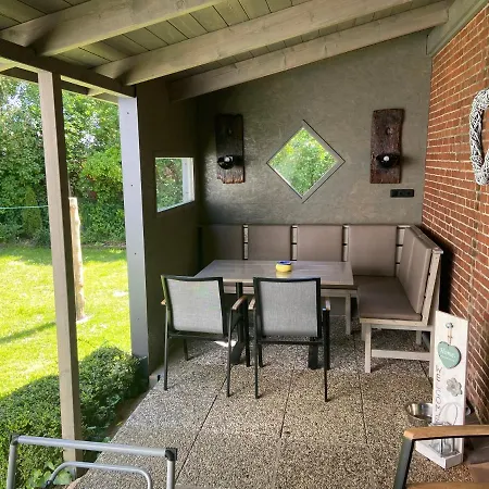Feriehus Luette Uttiet *